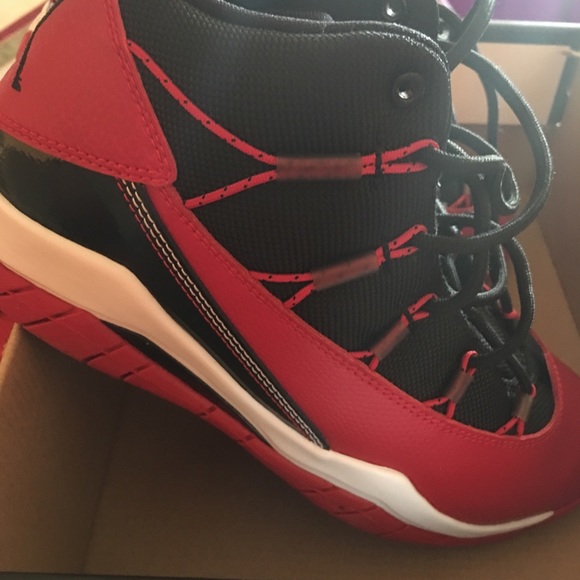 Jordan prime flight GS - Picture 4 of 4